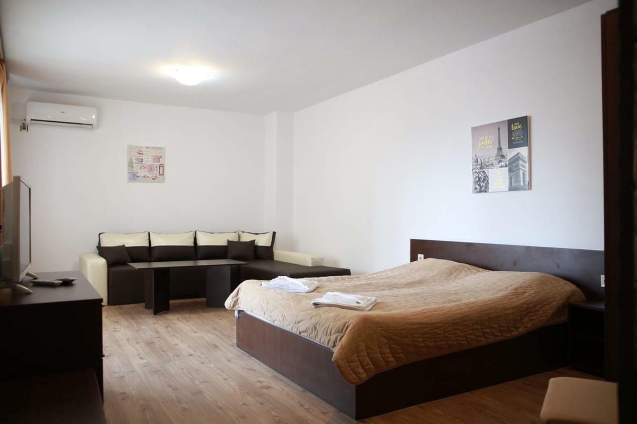 Hotel Slivnitsa Burgas ภายนอก รูปภาพ